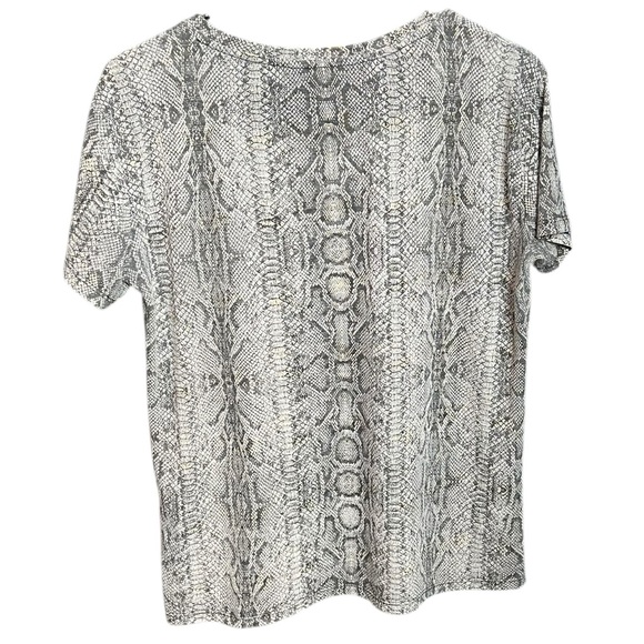 𝐓𝐇𝐄 𝐊𝐎𝐎𝐏𝐋𝐄𝐒 Python print oversized sheer tee - Picture 4 of 5